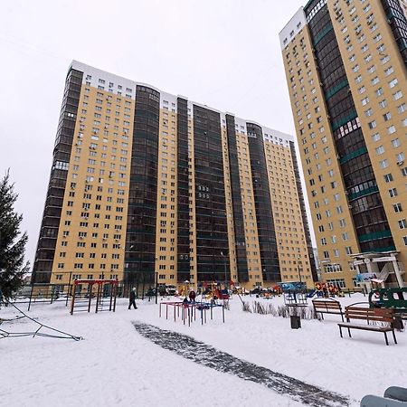 Sc Apart Ostrovskogo 93Б In Perm Aparthotel Esterno foto